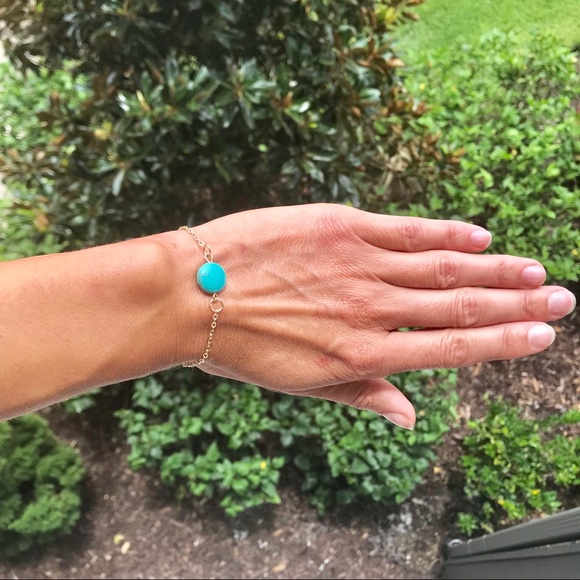 GB21 | Gold Toned Turquoise Stone Bracelet - Picture 2 of 6